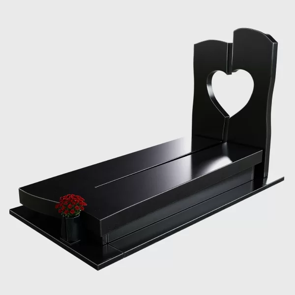 Європейський пам`ятник з граніту