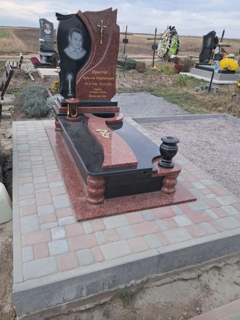 Одинарні памятники на могилу