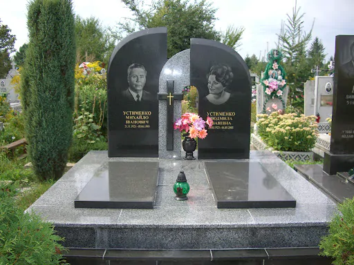 Подвійний пам'ятник